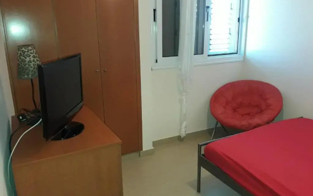 Paralimni 7