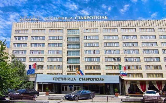Гостиница Ставрополь в Ставрополе отзывы, цены и фото номеров - забронировать гостиницу Ставрополь онлайн вид на фасад