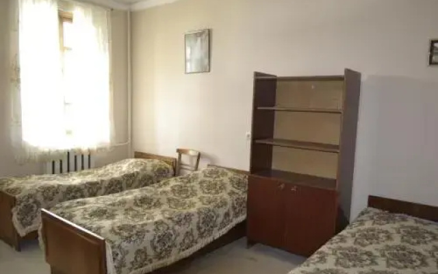 Manonis Guesthouse