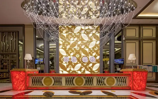 Diamond Premium Hotel & Spa