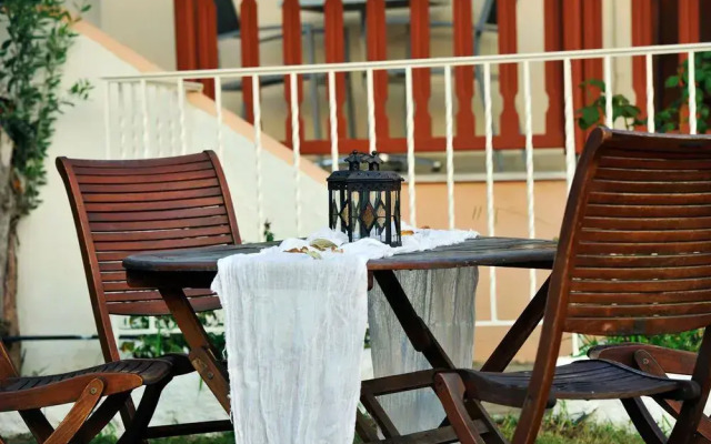 Marina Hotel