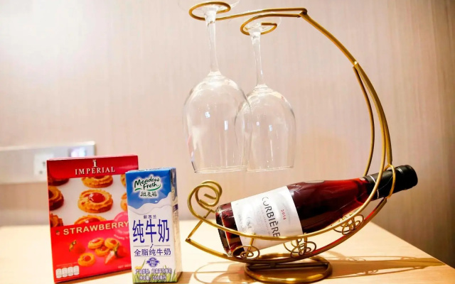 Lavande Hotel (Xi'an Fengcheng 1st Road Youth Center Metro Station Branch)