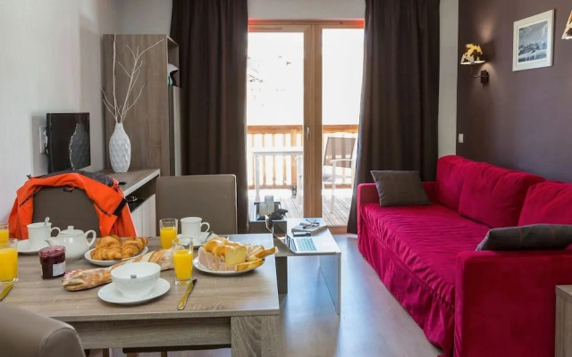 Chalet in Paradiski With Pool & Spa