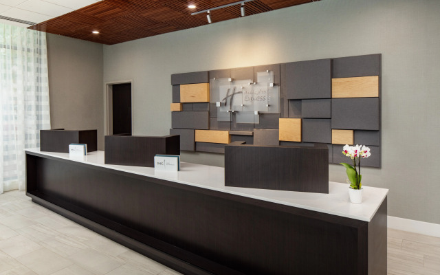 Holiday Inn Express Washington DC Downtown by IHG