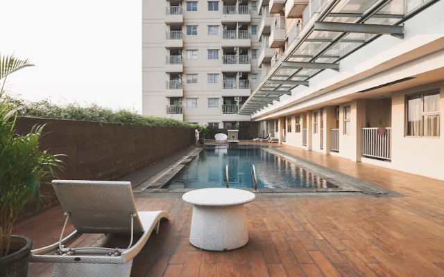 Spacious and Nice 2Br at Belmont Residence Puri Apartment