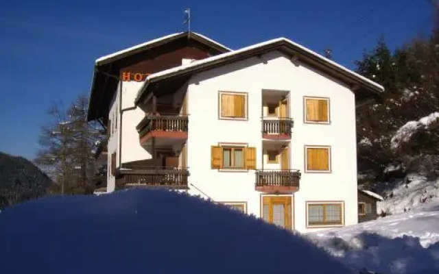 Piccolo Hotel