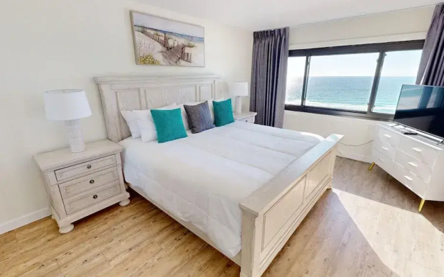 Emerald Towers 904 2 Bedroom Condo