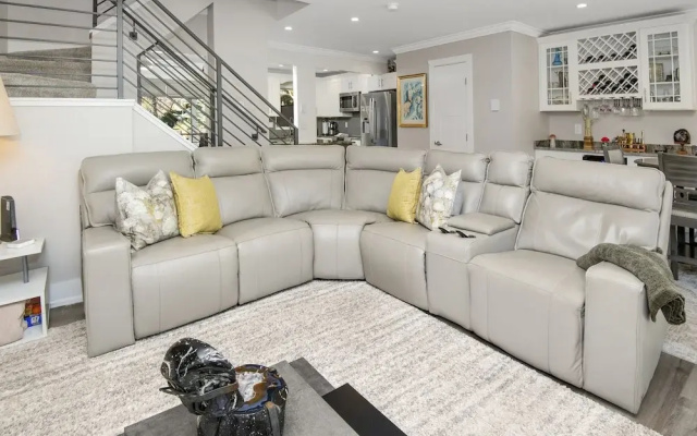 Capstone 5 4 Bedroom Townhouse