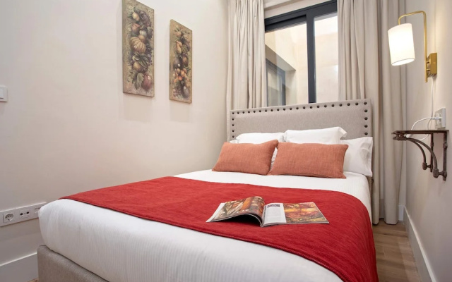 Exclusive Apartment Near Cathedral Rodrigo Caro IV