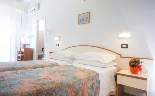 Hotel Latini