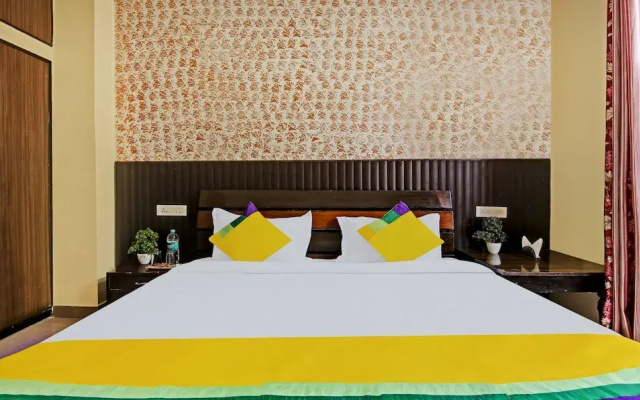Hotel kingston, Zirakpur