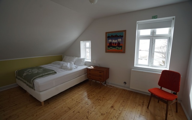 Karlsá Lodge