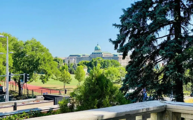 BudaHome Apartments