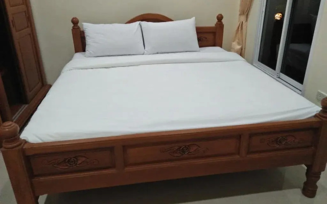 Khaolak Tusneem Resort