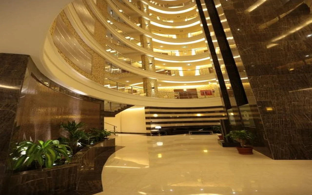 Raihana Plaza 2
