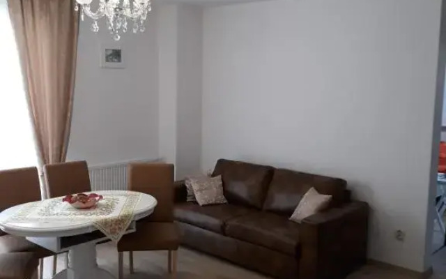 Mary Residence Genial
