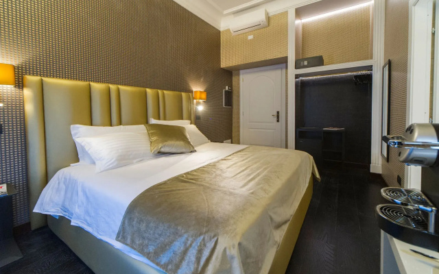 Via Veneto Suites