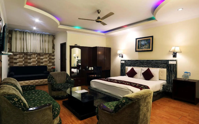 Hotel Moon by Excellent Hospitality