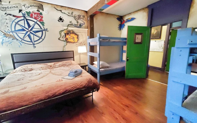 The Pirate Haus Inn