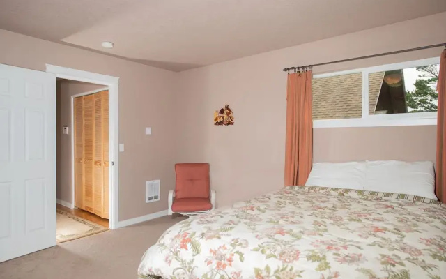 Serenity by the Sea - 3 Br Home