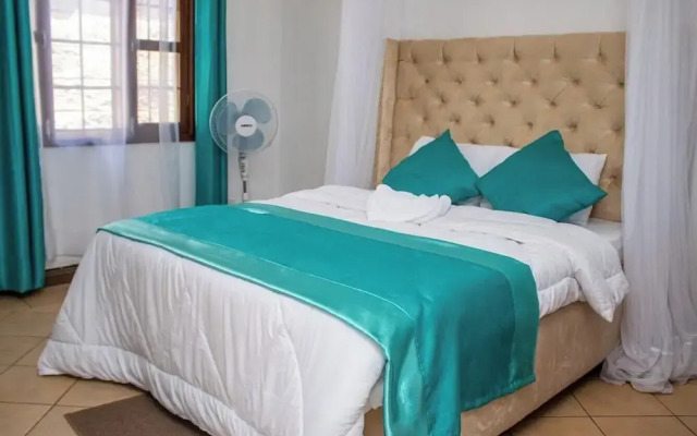 Pearldew Hotel