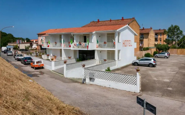 Mini Hotel