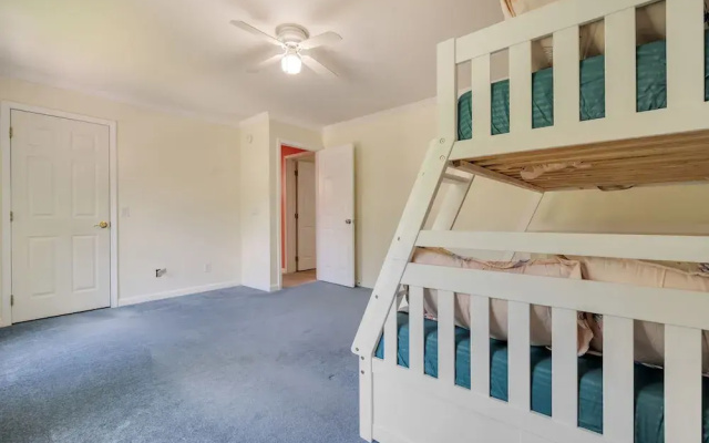 2900sqft villa near ski & snowboarding