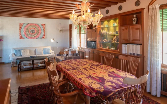 Rousseau's Apartment