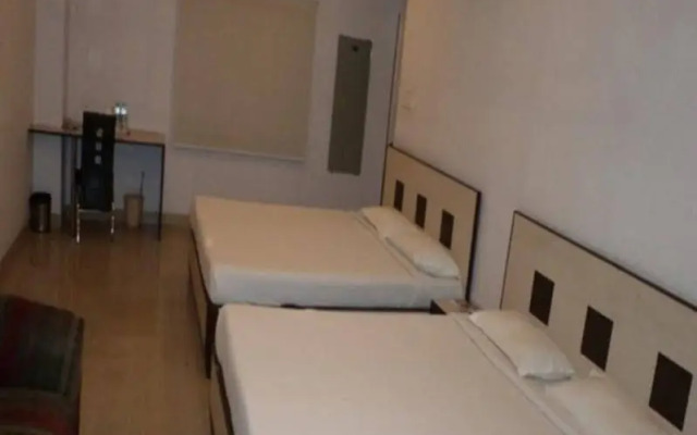 OYO 3257 Kamala Inn