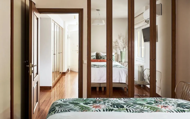 Crystal Green Residences Voula
