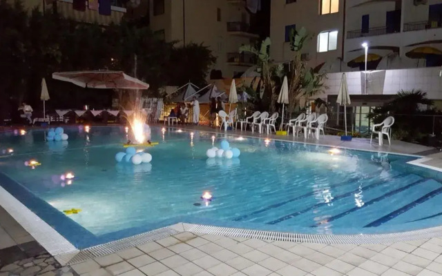 Sea Palace Hotel