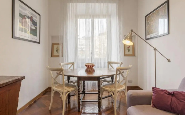Trastevere Elegant Apartment