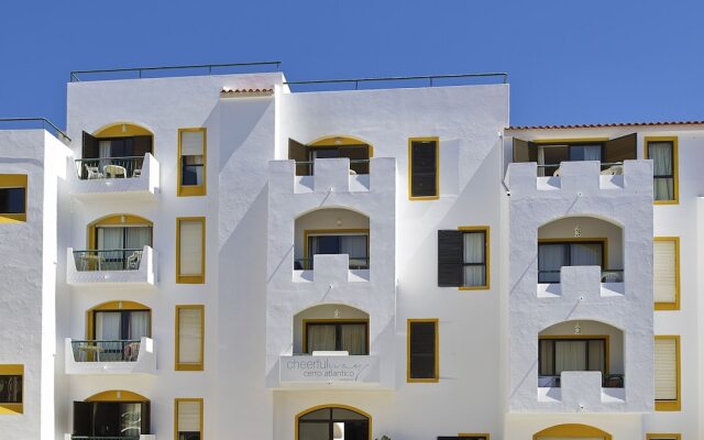 Отель Cheerfulway Cerro Atlântico Apartamentos Португалия, Албуфейра - отзывы, цены и фото номеров - забронировать отель Cheerfulway Cerro Atlântico Apartamentos онлайн вид на фасад