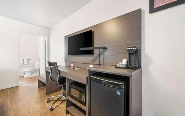 Econo Lodge Inn & Suites South Lake Tahoe