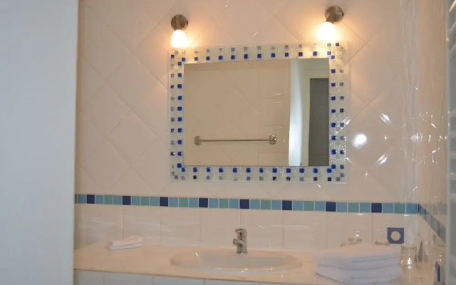 Hotel Le Toeno