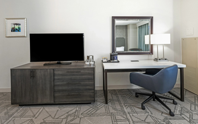DoubleTree by Hilton Tulsa Downtown