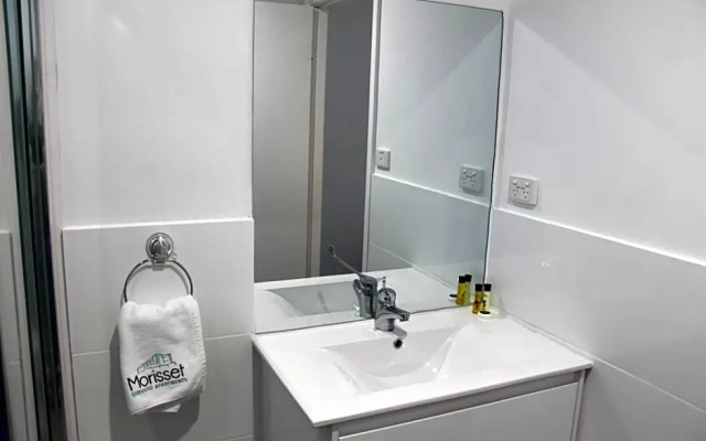 Budget Motel Rooms, 1Short St Morisset
