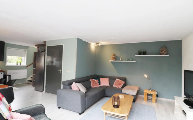 Holiday Home in Grou With Bubble Bath