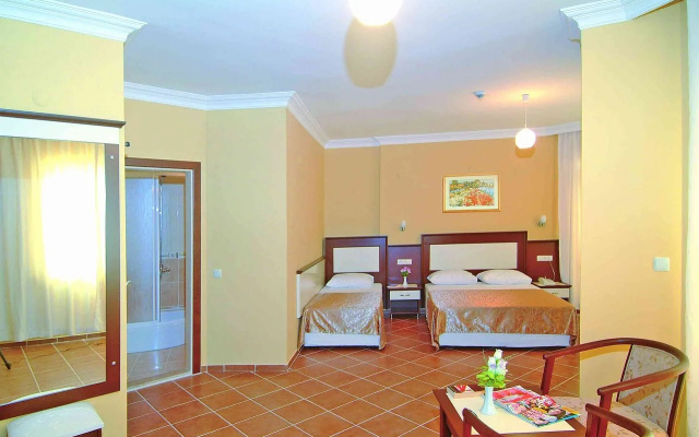 Kaila City Hotel
