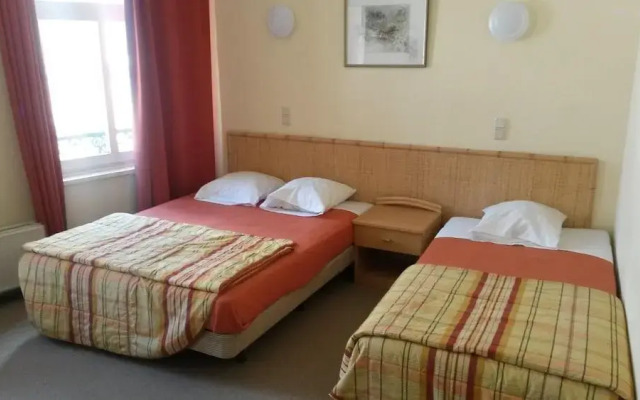 Ares City Center Hotel