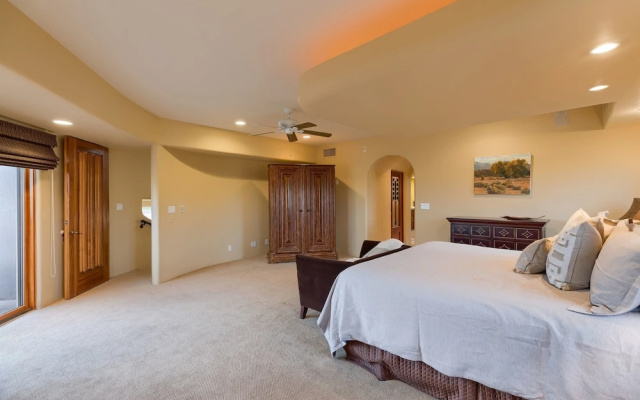 Carefree Oasis - Four Bedroom Home