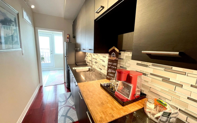 Stunning Studio in the Beaches