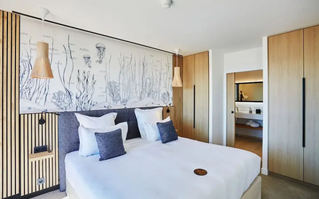 Eden Hotel