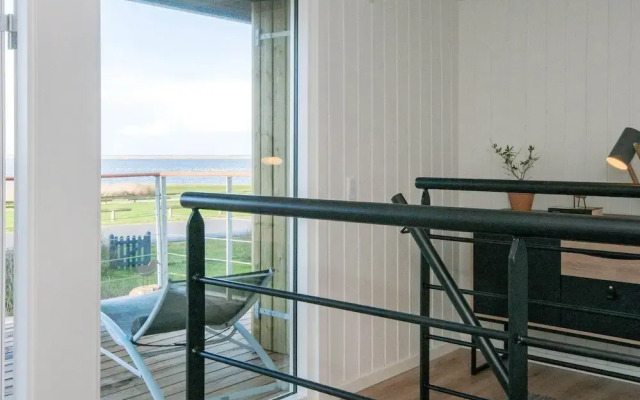Lovely Holiday Home in Hemmet near Sea