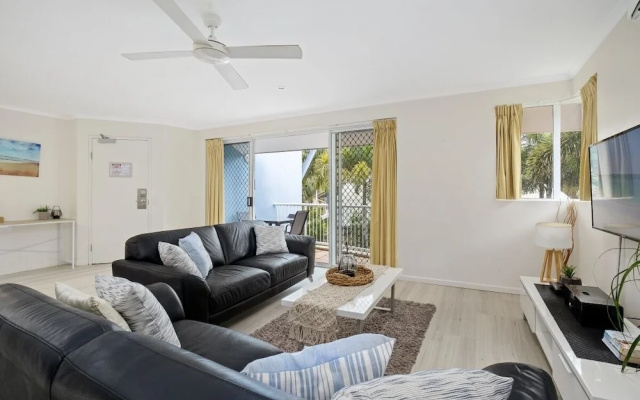 Diamond Beach Resort 2BR Bath