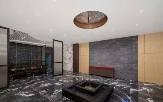 Taojiang Liai Hotel