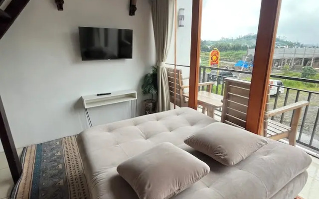 Linggayoni Cottage Dieng