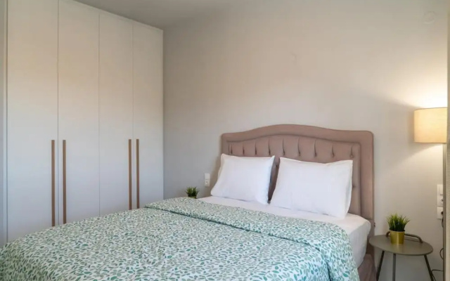 Nisimos Modern Apartment