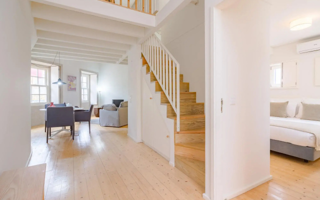 Taipas-11 in Oporto With 2 Bedrooms and 1 Bathrooms