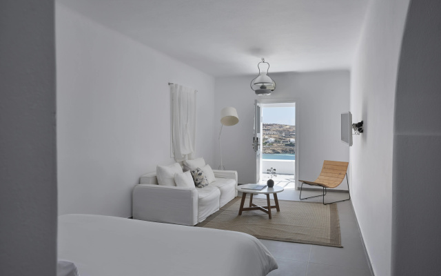Pietra e Mare - Mykonos Moments by Mr and Mrs White